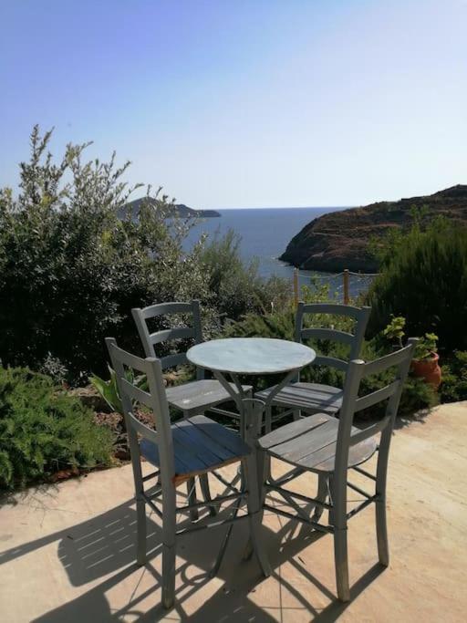 Willa Casa Dei Melograni At Vourlidia Leros Vromolithos Zewnętrze zdjęcie