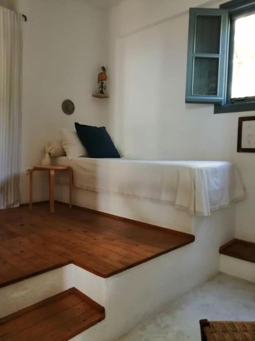 Willa Casa Dei Melograni At Vourlidia Leros Vromolithos Zewnętrze zdjęcie